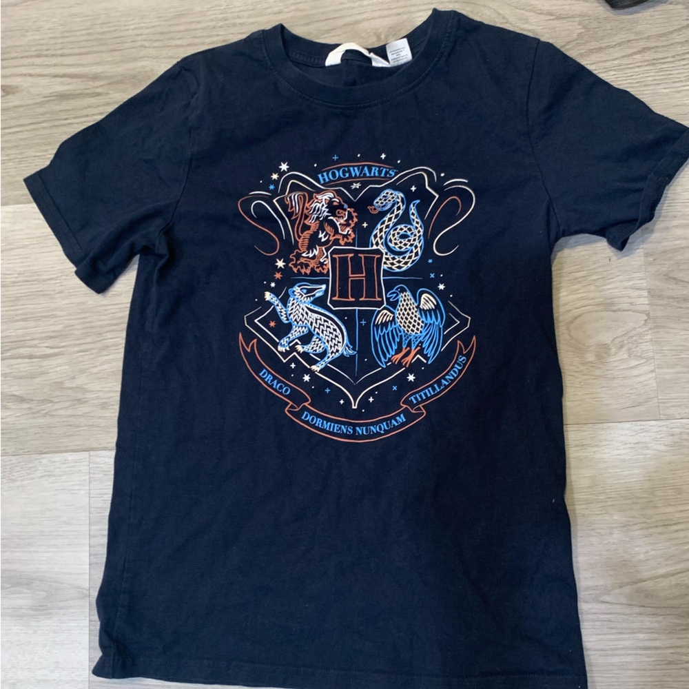 Hogwarts Unisex T Shirt